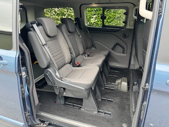 Used Ford Tourneo Custom 2022 for sale - 78542607: Photo