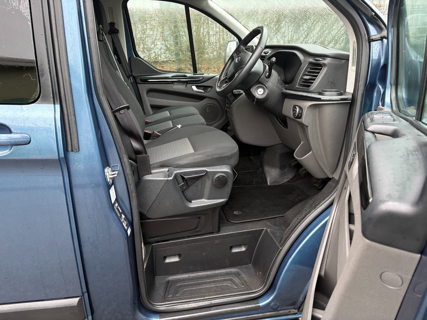 Used Ford Tourneo Custom 2018 for sale - 77465837: Photo 10