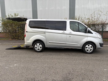 Used Ford Tourneo Custom 2018 for sale - 76381889: Photo