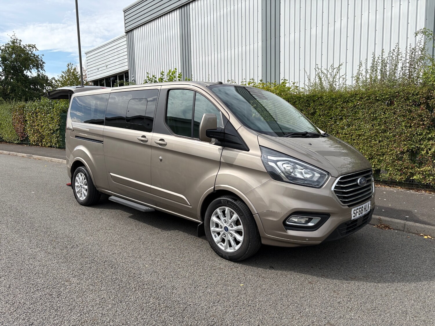 Used Ford Tourneo Custom 2019 for sale - 75849734: Photo 3