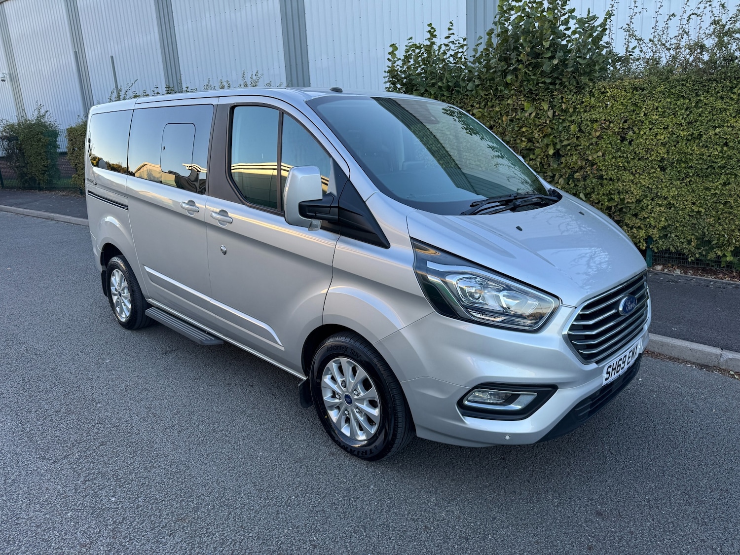 Used Ford Tourneo Custom 2020 for sale - 76017995: Photo 2