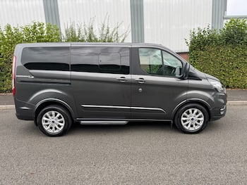 Used Ford Tourneo Custom 2019 for sale - 79504634: Photo