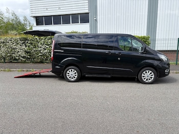 Used Ford Tourneo Custom 2019 for sale - 78238107: Photo