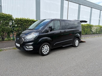 Used Ford Tourneo Custom 2019 for sale - 78238107: Photo