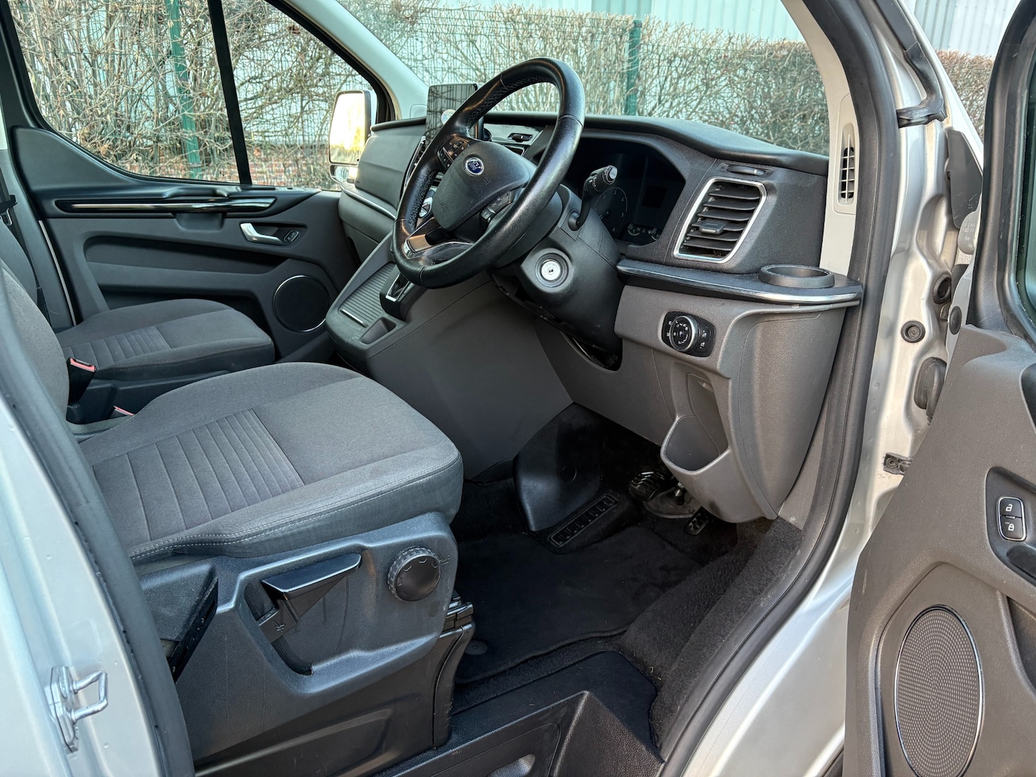 Used Ford Tourneo Custom 2020 for sale - 76971125: Photo 18