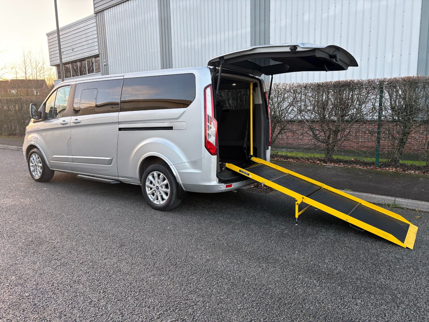 Used Ford Tourneo Custom 2020 for sale - 76971125: Photo 4