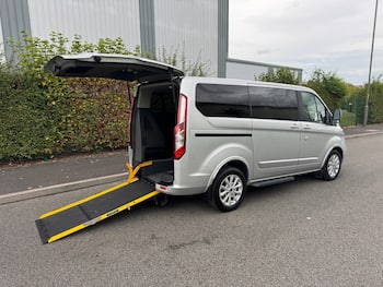 Used Ford Tourneo Custom 2020 for sale - 79716627: Photo