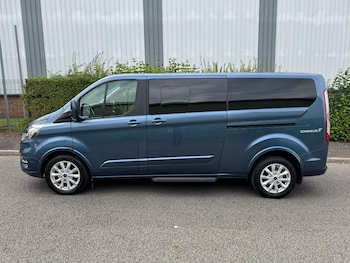 Used Ford Tourneo Custom 2019 for sale - 78627239: Photo