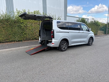 Used Ford Tourneo Custom 2025 for sale - 79571548: Photo