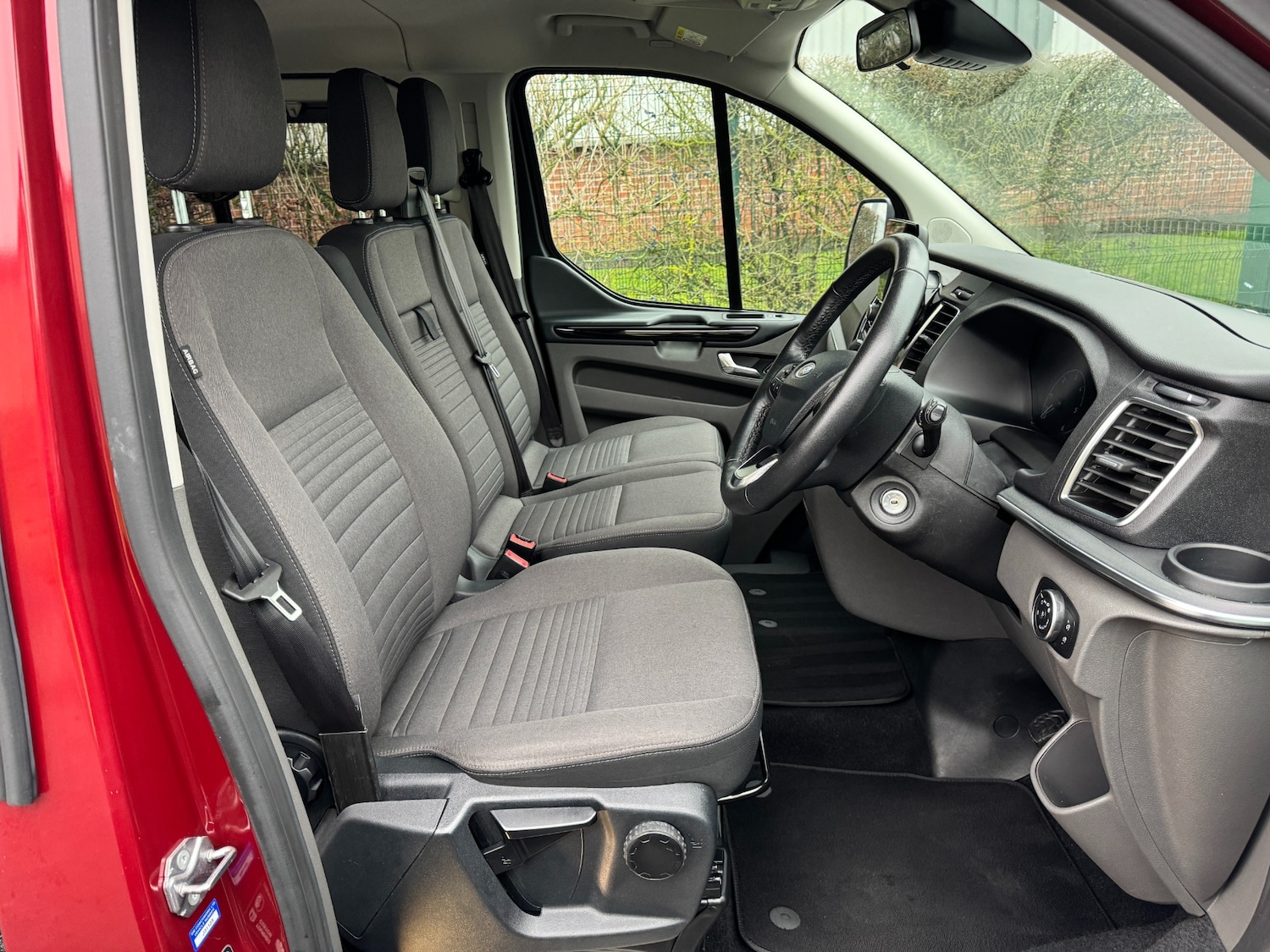 Used Ford Tourneo Custom 2020 for sale - 77076937: Photo 11