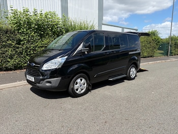 Used Ford Tourneo Custom 2018 for sale - 79054467: Photo