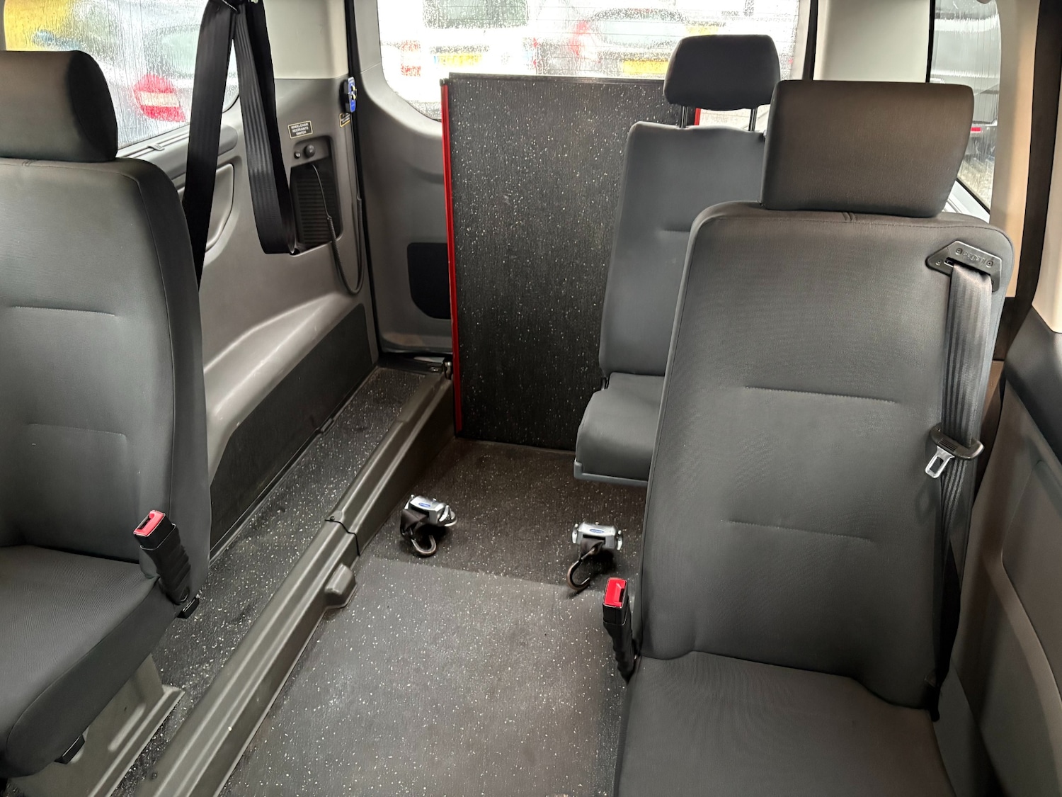 Used Ford Tourneo Custom 2020 for sale - 77530331: Photo 4