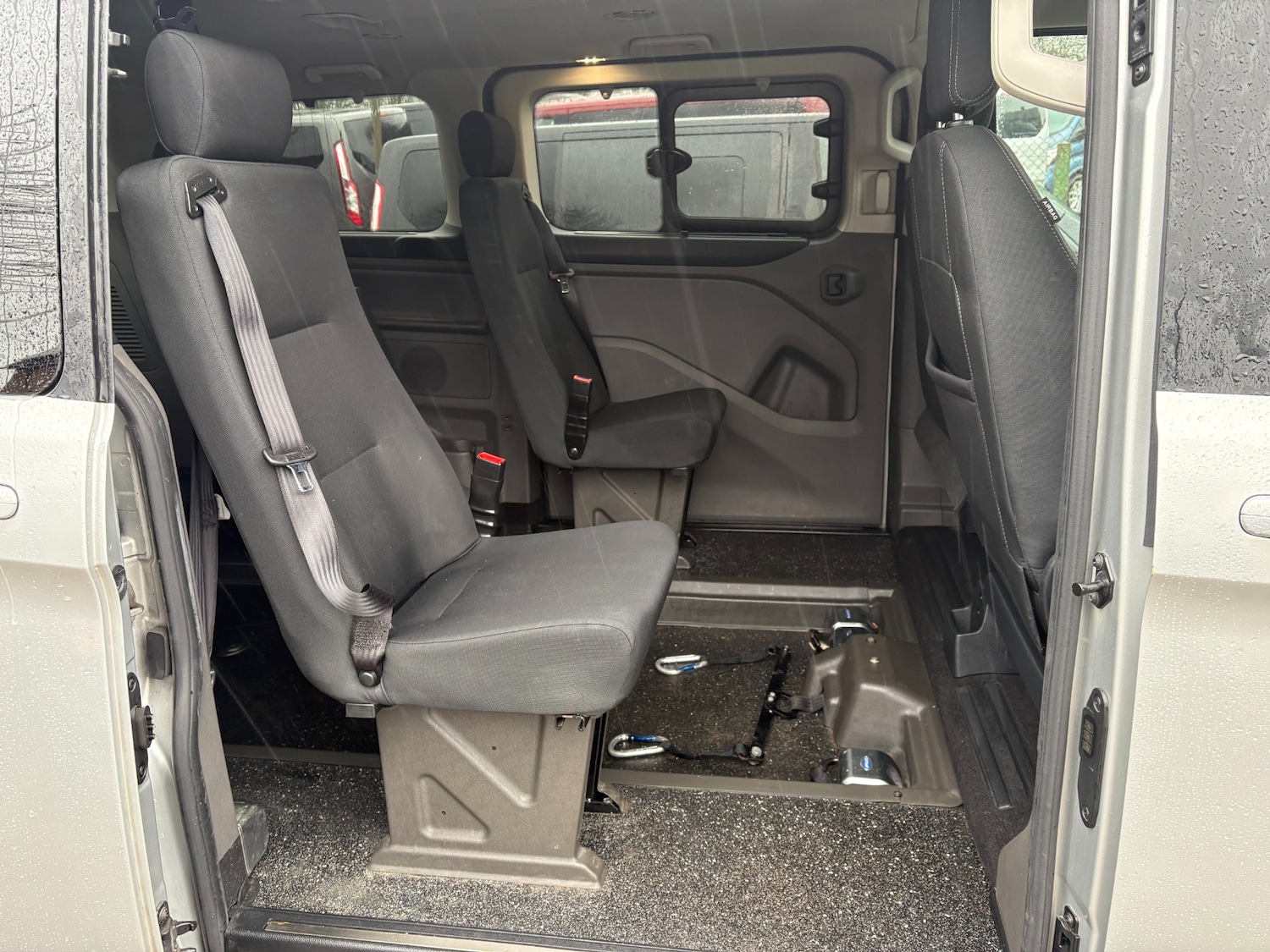 Used Ford Tourneo Custom 2020 for sale - 77530331: Photo 6