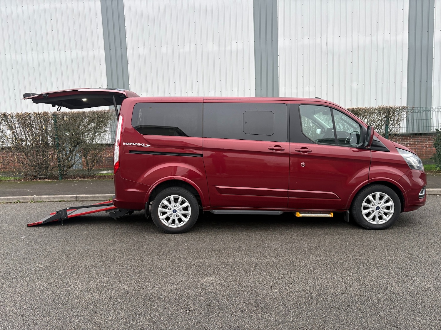 Used Ford Tourneo Custom 2021 for sale - 77459739: Photo 2