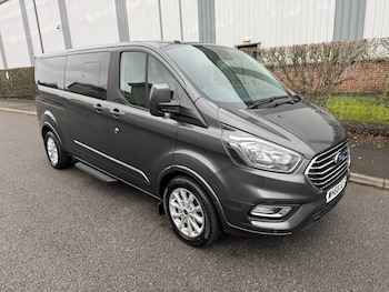 Used Ford Tourneo Custom 2019 for sale - 77248344: Photo