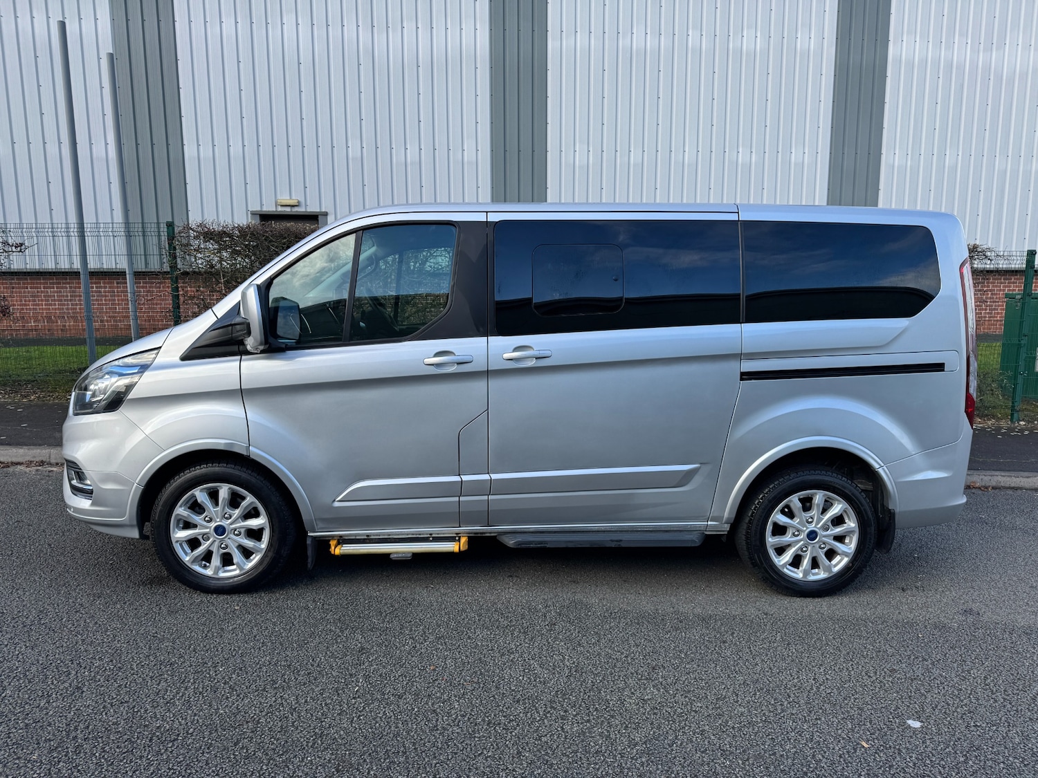 Used Ford Tourneo Custom 2022 for sale - 76588404: Photo 13