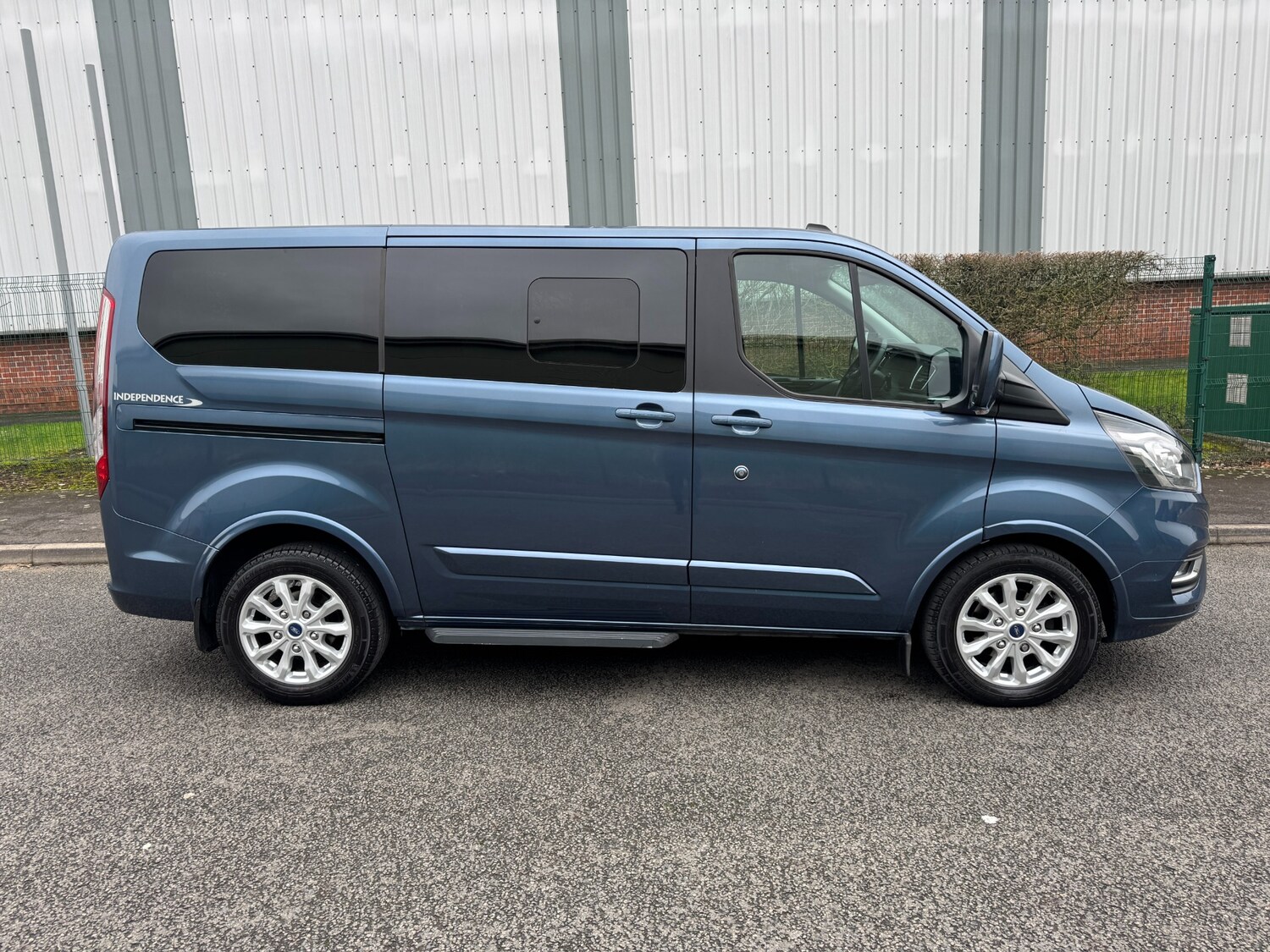 Used Ford Tourneo Custom 2022 for sale - 77399366: Photo 3