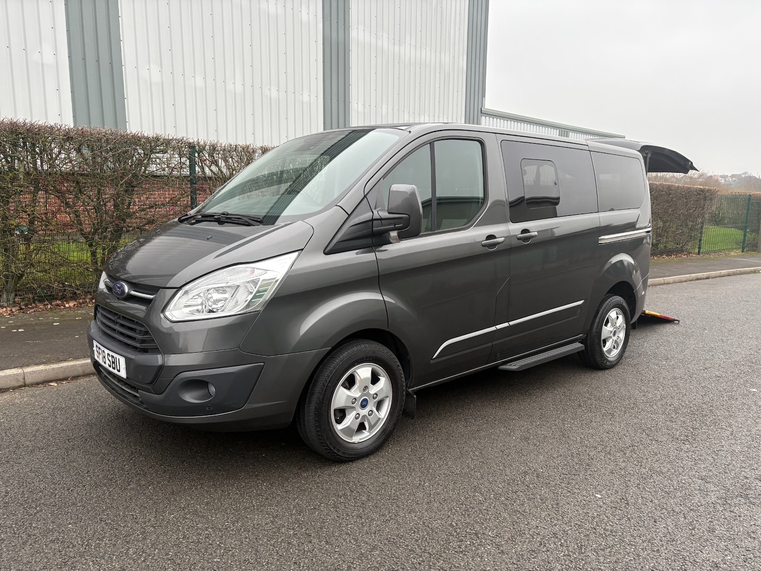 Used Ford Tourneo Custom 2018 for sale - 76807806: Photo 4