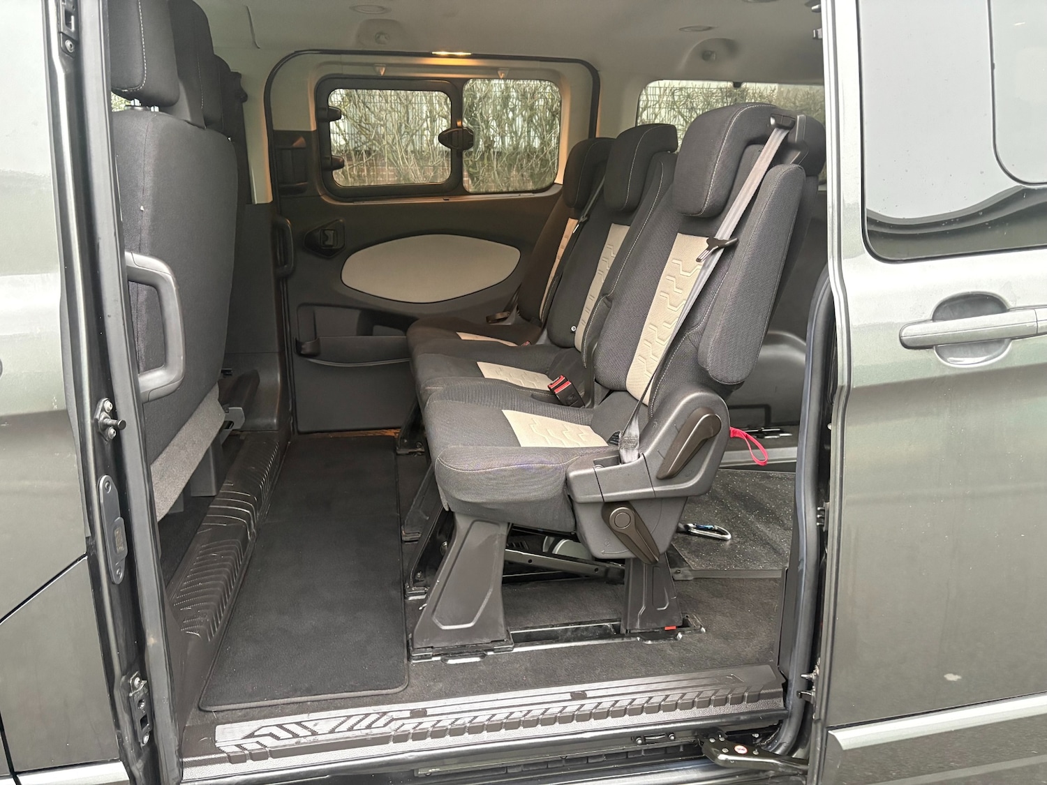 Used Ford Tourneo Custom 2018 for sale - 76807806: Photo 8