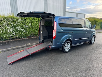 Used Ford Tourneo Custom 2019 for sale - 78393064: Photo