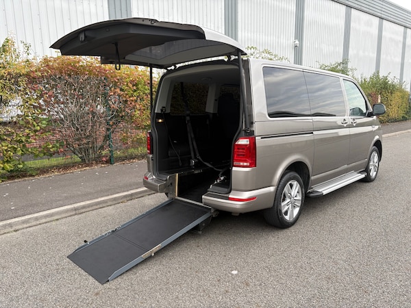 Used Volkswagen Transporter Shuttle 2018 for sale - 76077527: Photo 5