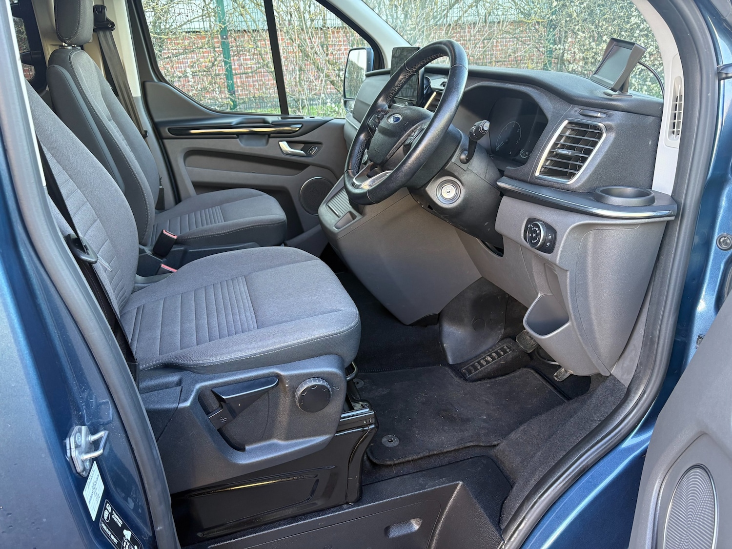 Used Ford Tourneo Custom 2020 for sale - 77916357: Photo 10
