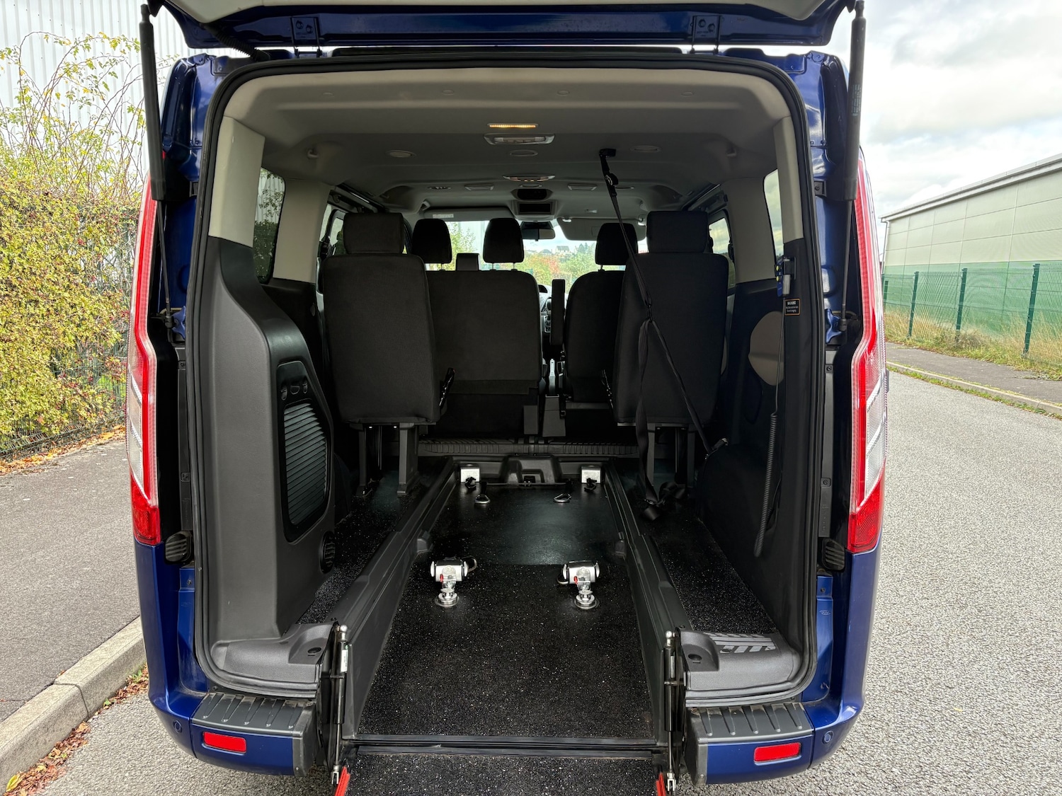 Used Ford Tourneo Custom 2017 for sale - 76330996: Photo 7