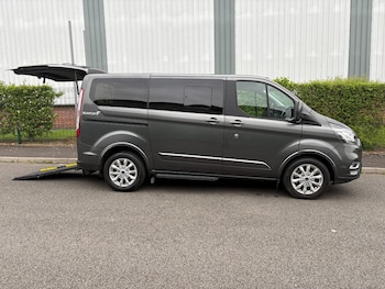 Used Ford Tourneo Custom 2019 for sale - 78432497: Photo