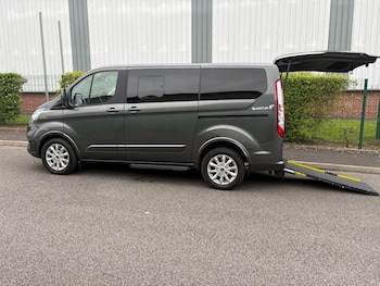 Used Ford Tourneo Custom 2019 for sale - 78432497: Photo