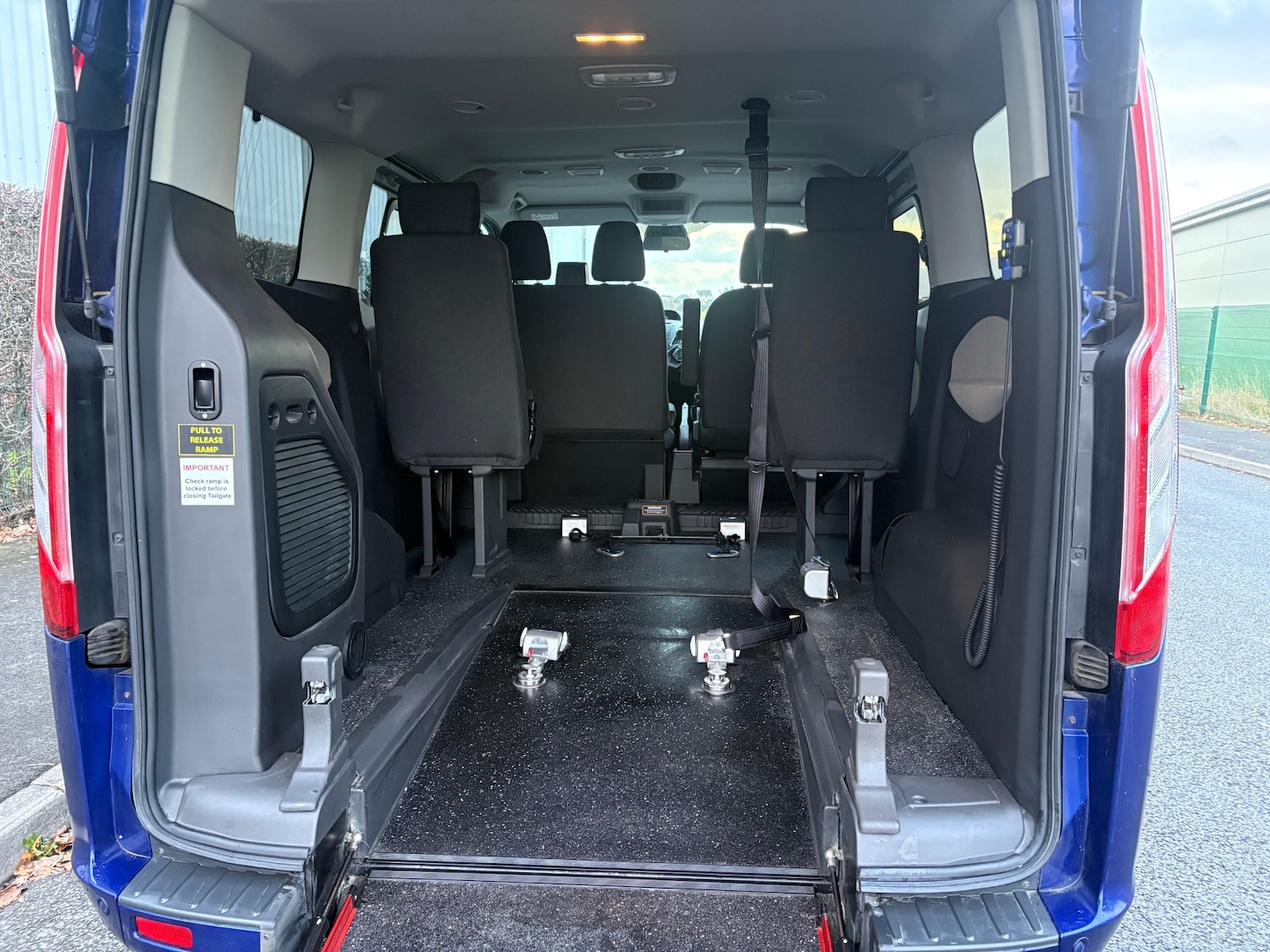 Used Ford Tourneo Custom 2018 for sale - 76252334: Photo 7