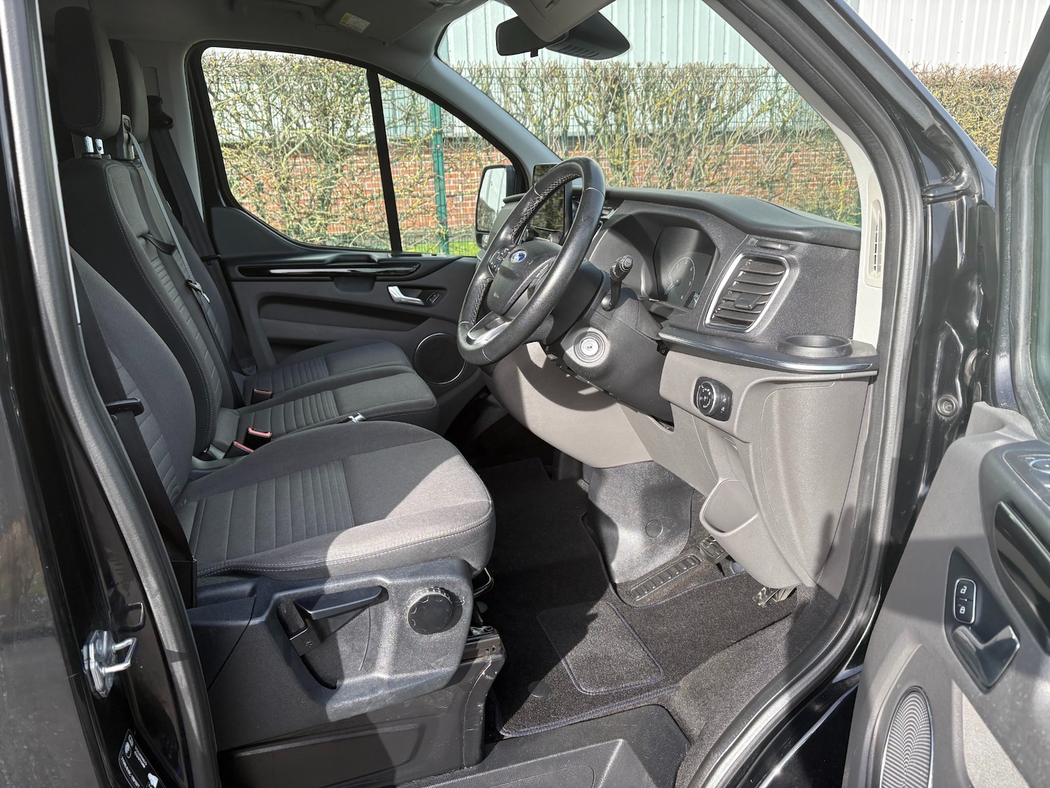 Used Ford Tourneo Custom 2020 for sale - 76413357: Photo 7