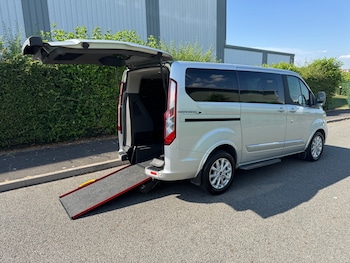 Used Ford Tourneo Custom 2019 for sale - 79021330: Photo