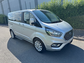 Used Ford Tourneo Custom 2019 for sale - 79021330: Photo