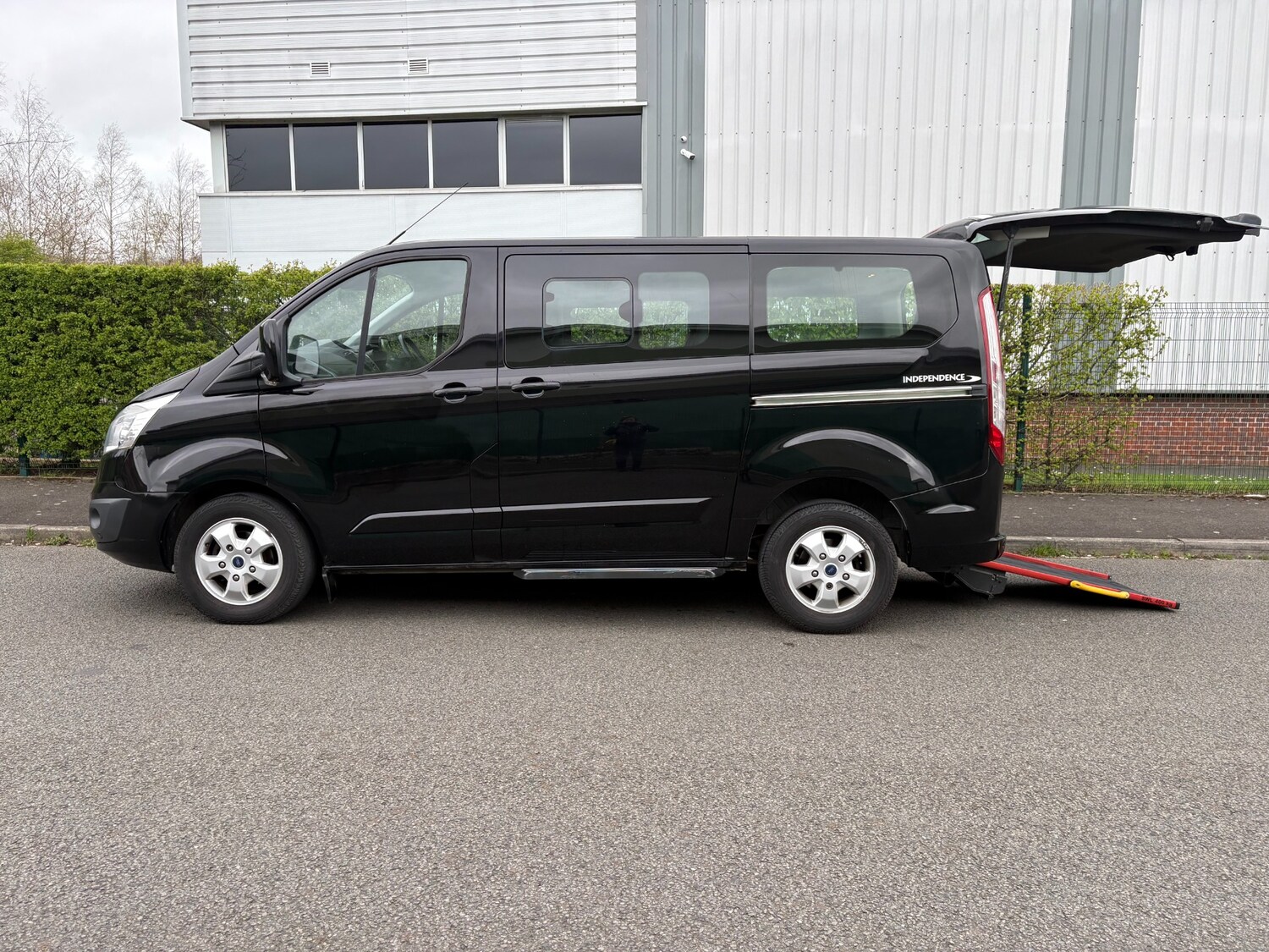 Used Ford Tourneo Custom 2017 for sale - 77947112: Photo 5