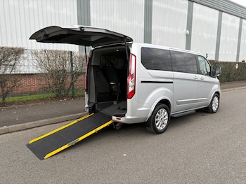 Used Ford Tourneo Custom 2020 for sale - 78219474: Photo