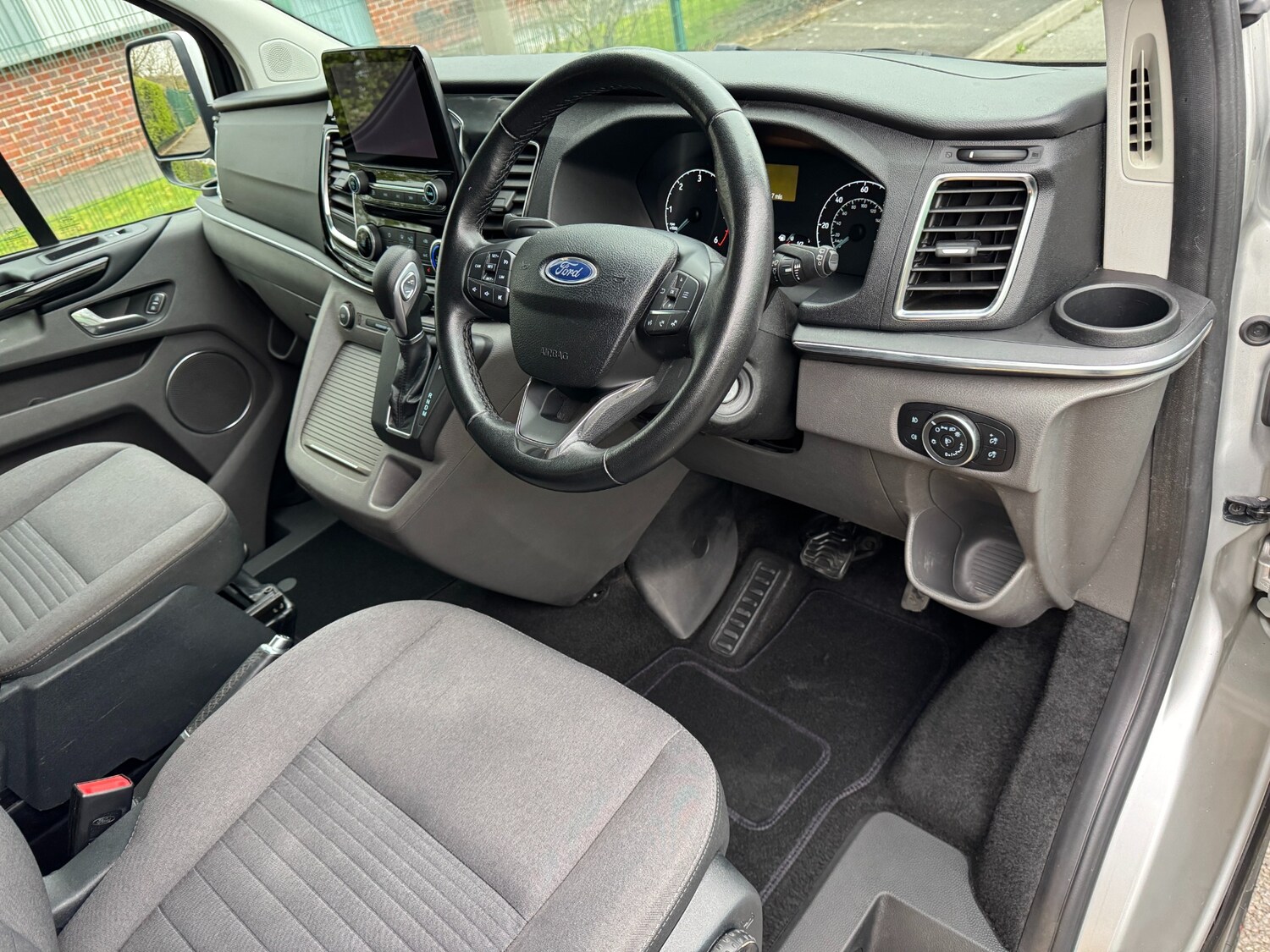 Used Ford Tourneo Custom 2019 for sale - 77951633: Photo 10