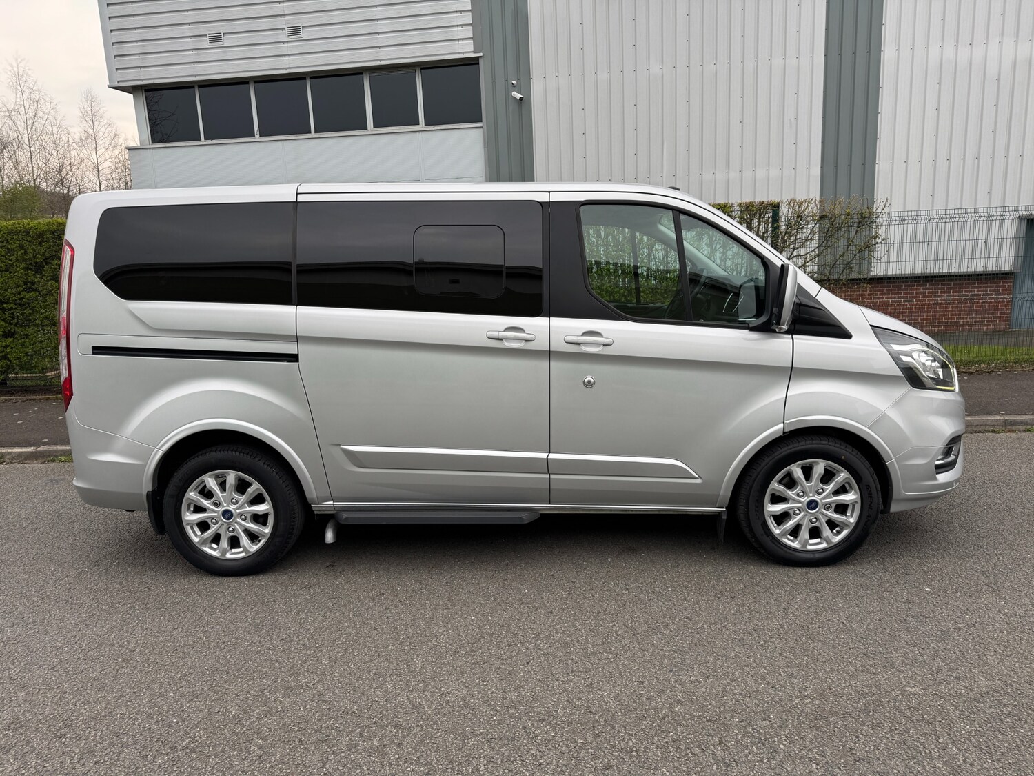 Used Ford Tourneo Custom 2019 for sale - 77951633: Photo 3