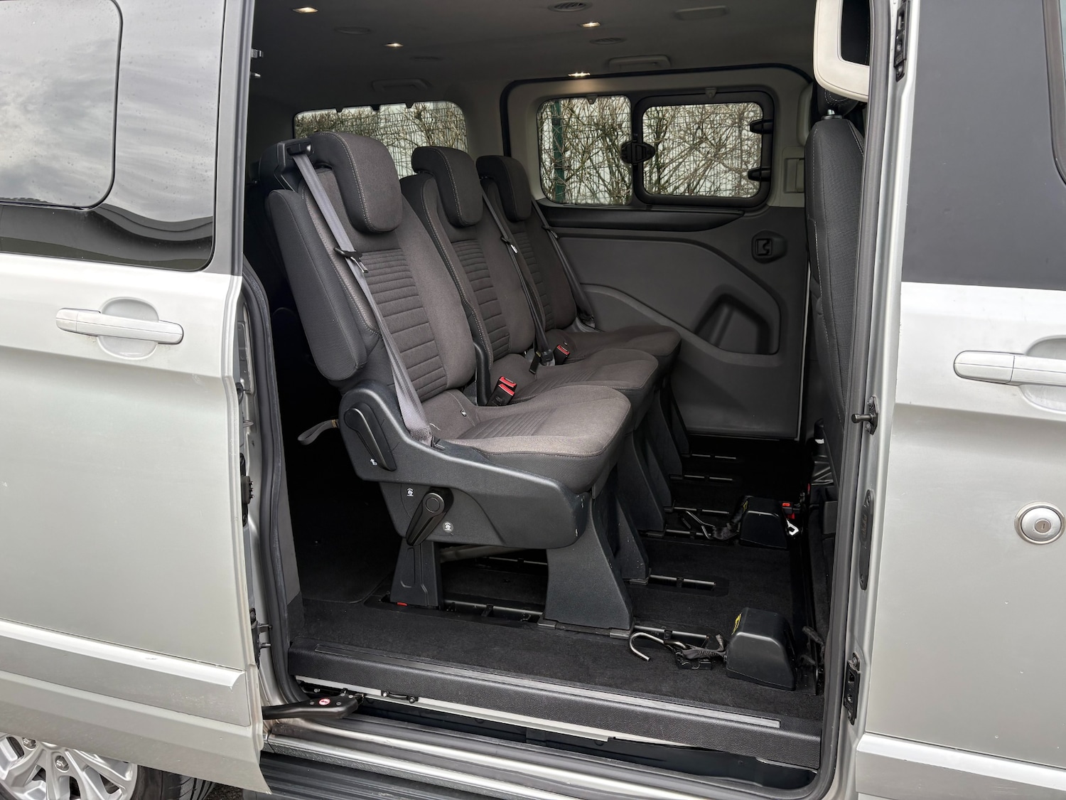 Used Ford Tourneo Custom 2020 for sale - 77607840: Photo 2