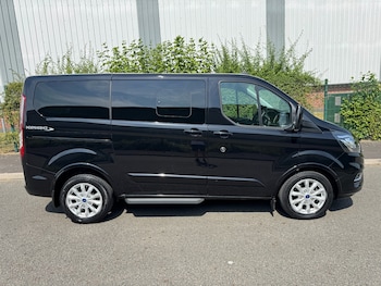 Used Ford Tourneo Custom 2022 for sale - 79229005: Photo