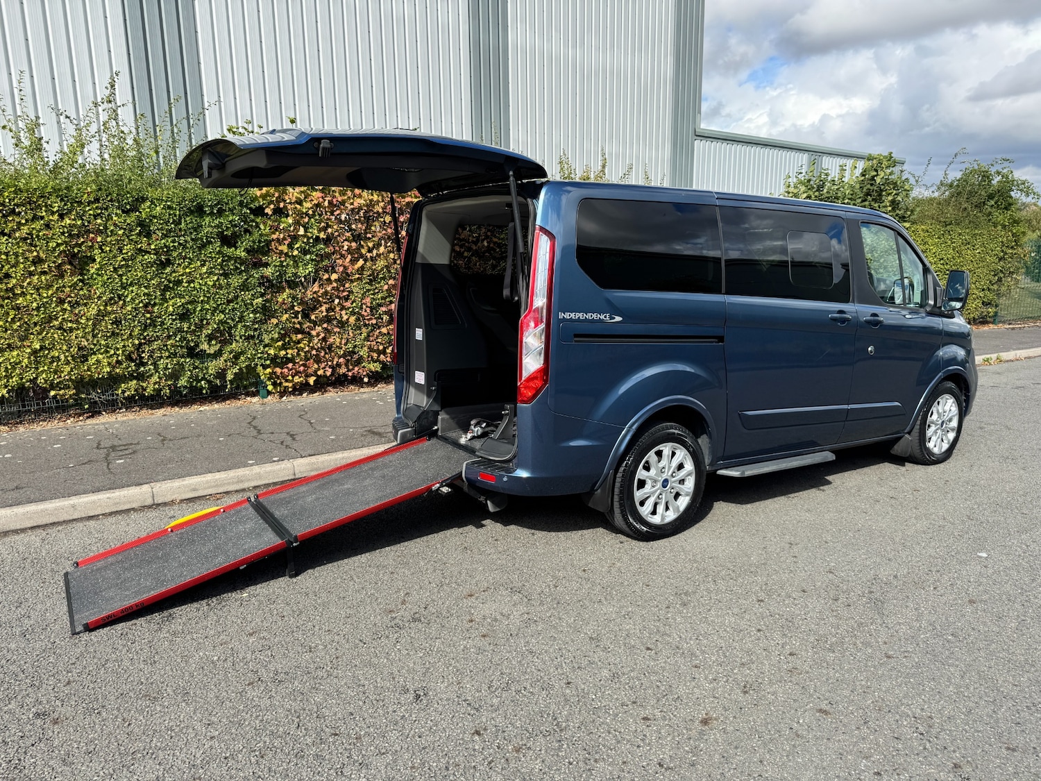 Used Ford Tourneo Custom 2020 for sale - 76098065: Photo 1