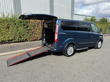 Ford - Tourneo Custom