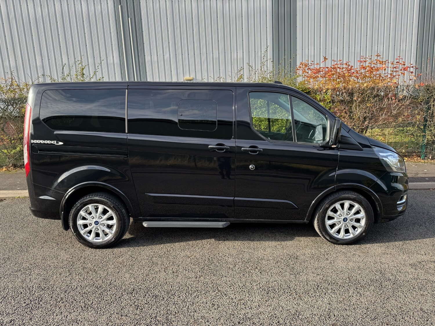 Used Ford Tourneo Custom 2024 for sale - 76406079: Photo 4