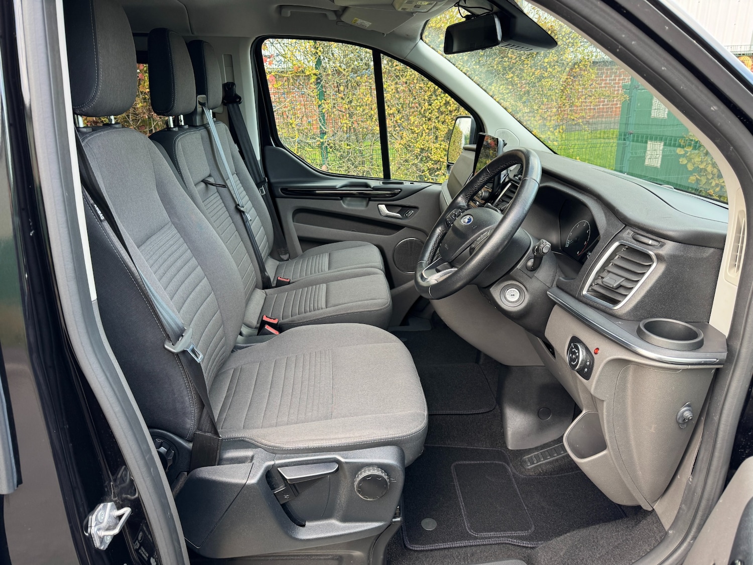 Used Ford Tourneo Custom 2020 for sale - 76332413: Photo 10