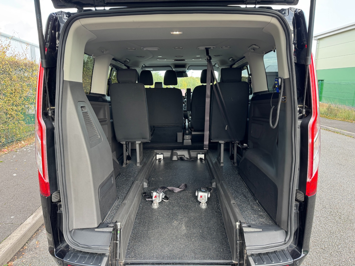 Used Ford Tourneo Custom 2020 for sale - 76332413: Photo 8