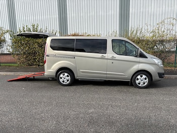 Used Ford Tourneo Custom 2017 for sale - 76329665: Photo