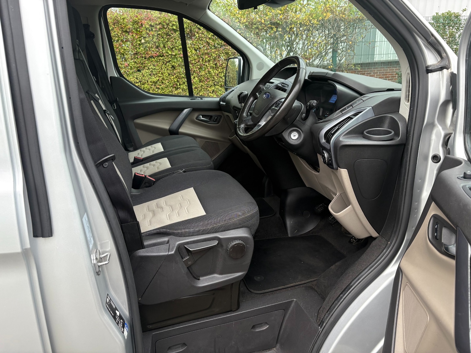 Used Ford Tourneo Custom 2018 for sale - 76096530: Photo 13