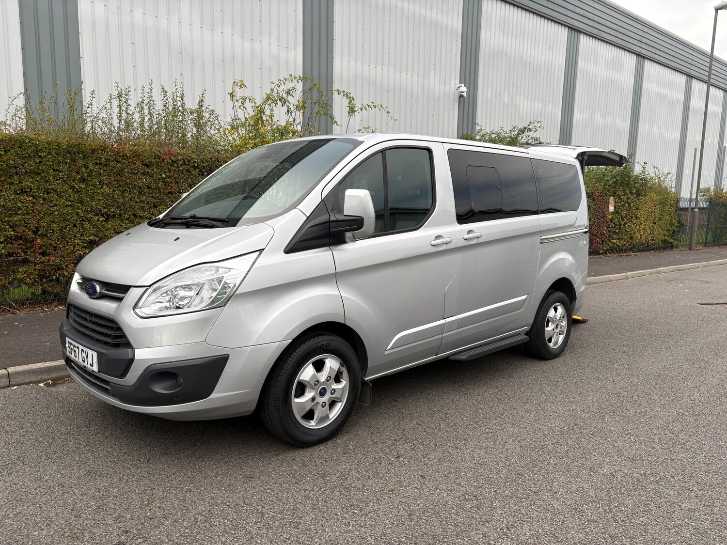 Used Ford Tourneo Custom 2018 for sale - 76096530: Photo 4