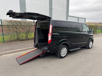 Used Ford Tourneo Custom 2022 for sale - 77804072: Photo