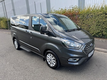 Used Ford Tourneo Custom 2019 for sale - 76064068: Photo 2