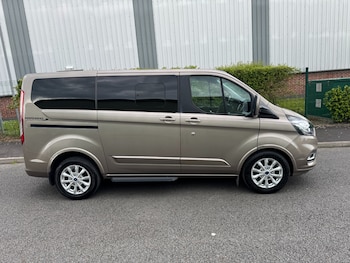 Used Ford Tourneo Custom 2019 for sale - 78389906: Photo